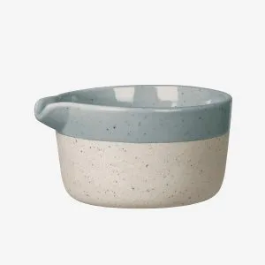 Blomus – Fl⌀dekande Sablo 15 cl – Grå – Kander & karafler – – Homeroom