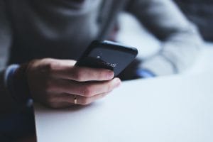 Read more about the article Oister mobilabonnement – er det den rette løsning?