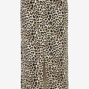 Lang, leopard twillkjole