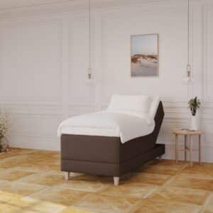 Aura Fjord | 80×200 | Mørk brun