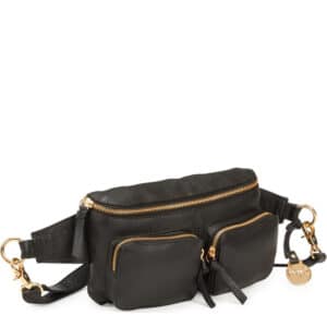 BEMÆRK: 2. sortering. Style Nile i sort læder m. lynlåse, ringe & karabiner i guld. Suveræn skulder,- crossbody- & bumbagtaske