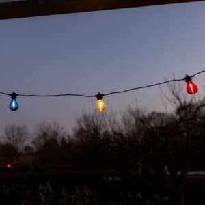 Emma LED lyskæde 10 farvede pærer 5m forlængersæt