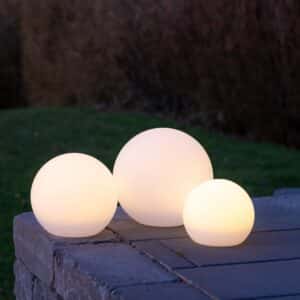 Mia LED kugler hvid Ø20-25-30 cm 3 stk (Forudbestilling – sendes 10-15 dec)