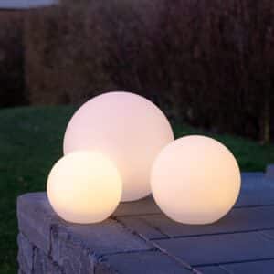 Mia LED kugler hvid Ø25-30-40 cm 3 stk (Forudbestilling – sendes 10-15 dec)