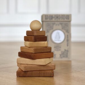 Natural Pyramid Stabletårn – Wooden Story