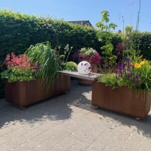 Plantekassesæt med bænk – 120 x 40 & 80 x 40 i cortenstål