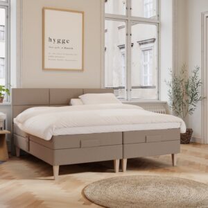 Ragna Nordlys | 210×210 | Brun