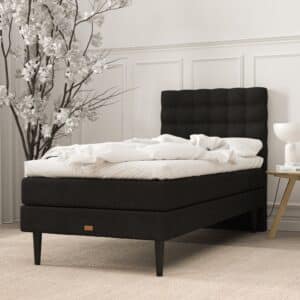 SÖVNN Maya Kontinentalseng – 80×200 – Sort